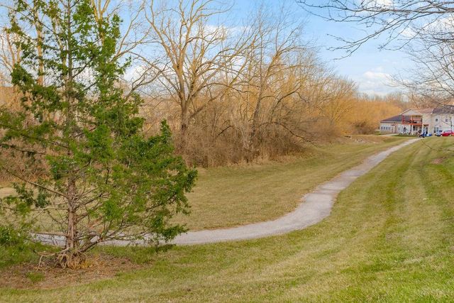 12628 E 48TH Street, Independence, MO 64055