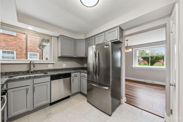 7247 Reading Road, Cincinnati, OH 45237