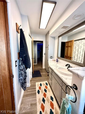 75205 Memphis Ridge Rd Road, Richmond Township, MI 48062