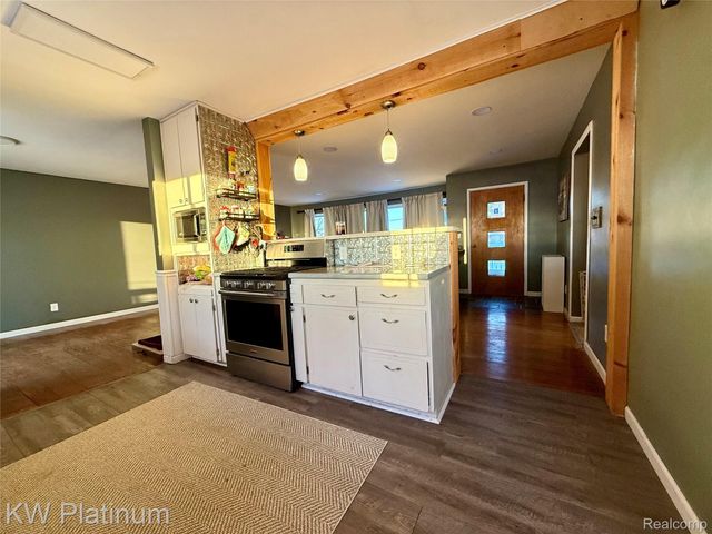 75205 Memphis Ridge Rd Road, Richmond Township, MI 48062