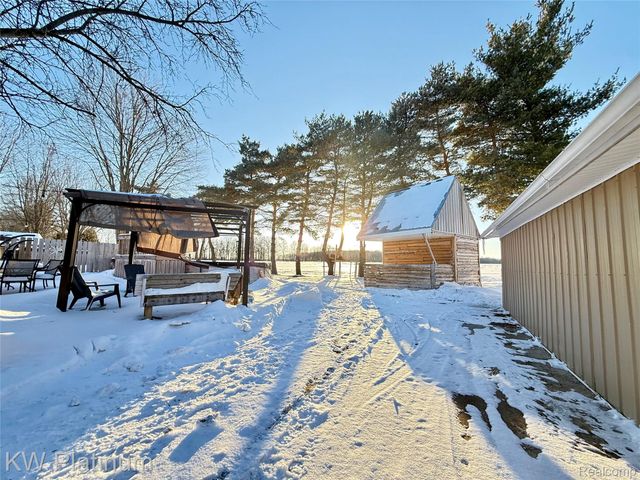 75205 Memphis Ridge Rd Road, Richmond Township, MI 48062