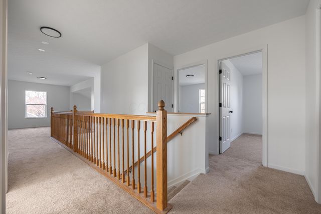 675 Preston Trails Drive, Pickerington, OH 43147