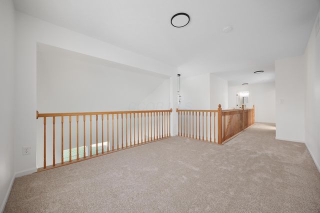 675 Preston Trails Drive, Pickerington, OH 43147