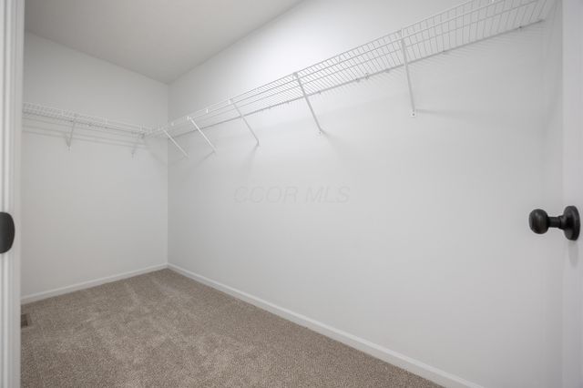 675 Preston Trails Drive, Pickerington, OH 43147