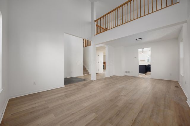 675 Preston Trails Drive, Pickerington, OH 43147