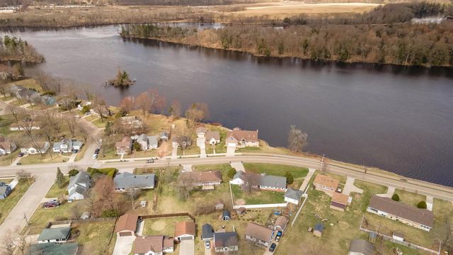 1951 1ST STREET NORTH, Wisconsin Rapids, WI 54494