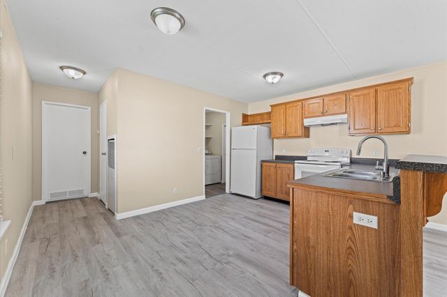 3911 County Road 183 C, Alvin, TX 77511