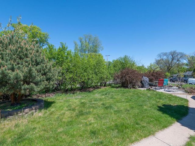 6400 Clinton Avenue, Richfield, MN 55423