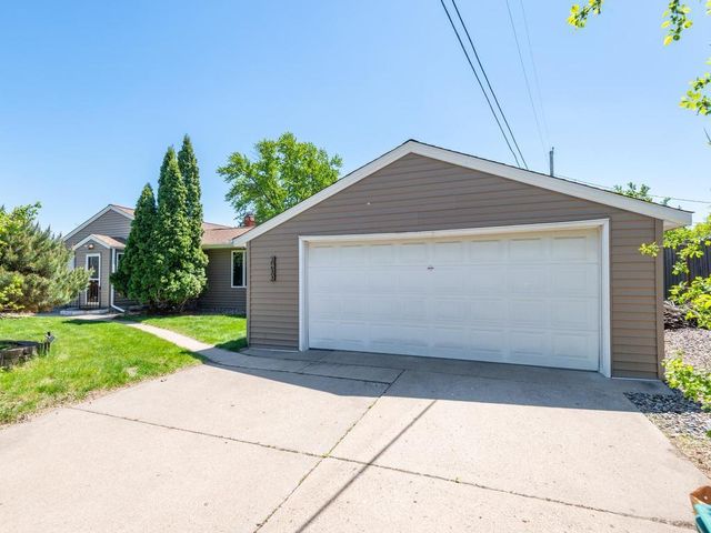 6400 Clinton Avenue, Richfield, MN 55423