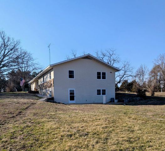 1760 Missouri 181, Cabool, MO 65689