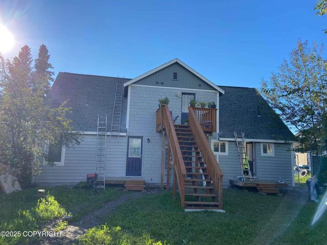 203 N Hoyt Street, Anchorage, AK 99508