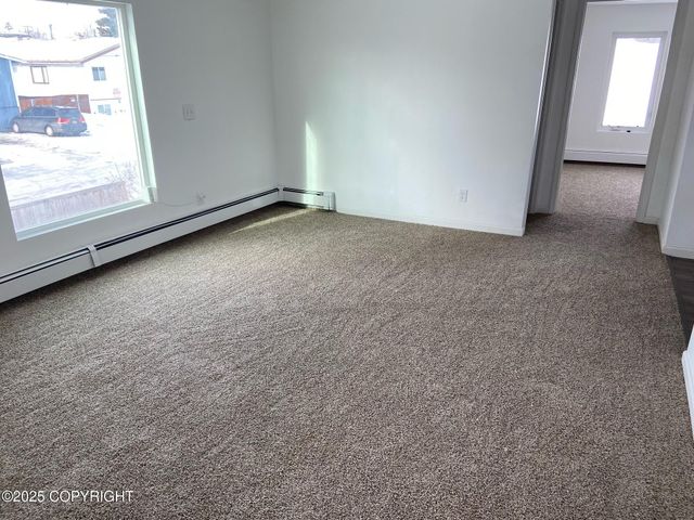 203 N Hoyt Street, Anchorage, AK 99508