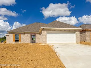 1301 N Elderberry, Pearl, MS 39208