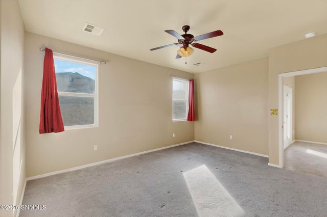 7512 Vista De Oeste Place, Las Cruces, NM 88012
