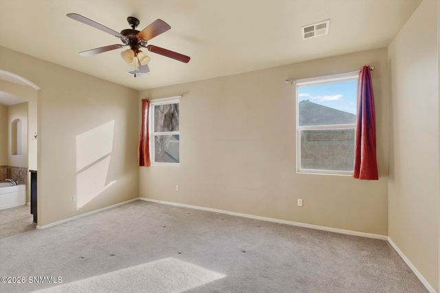 7512 Vista De Oeste Place, Las Cruces, NM 88012