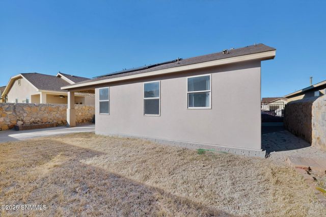 7512 Vista De Oeste Place, Las Cruces, NM 88012
