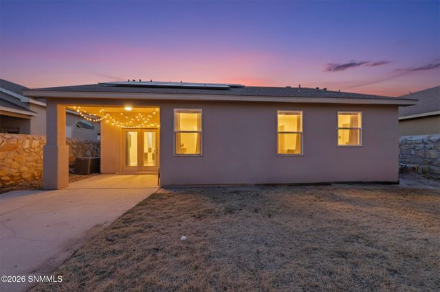 7512 Vista De Oeste Place, Las Cruces, NM 88012