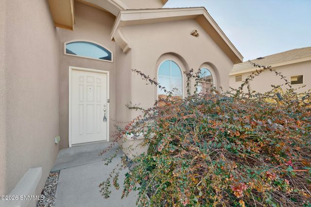 7512 Vista De Oeste Place, Las Cruces, NM 88012