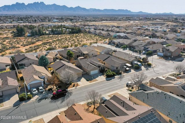 7512 Vista De Oeste Place, Las Cruces, NM 88012