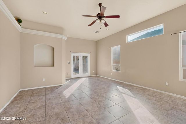 7512 Vista De Oeste Place, Las Cruces, NM 88012