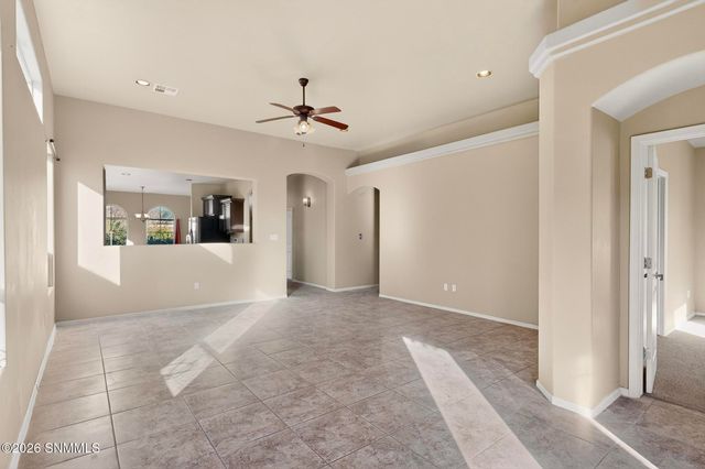 7512 Vista De Oeste Place, Las Cruces, NM 88012