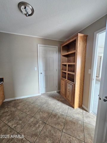 20532 W JOMAX Road, Wittmann, AZ 85361