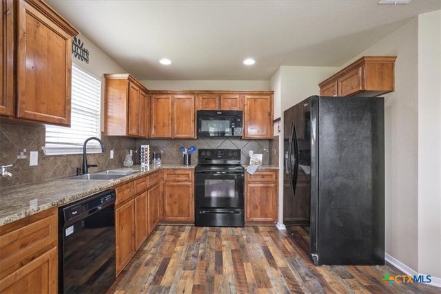 3406 Doss Street, Copperas Cove, TX 76522