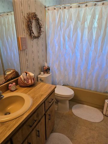 2900 NE 49TH STREET, Ocala, FL 34479