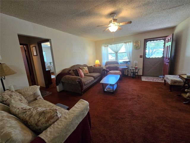 2900 NE 49TH STREET, Ocala, FL 34479
