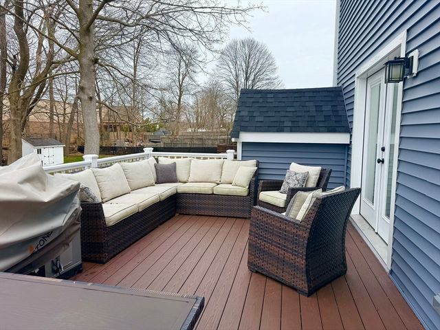 16 Palmer St, Brockton, MA 02301