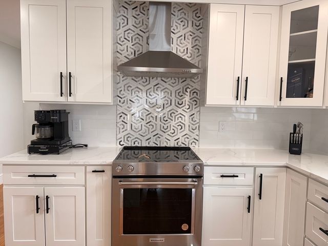 16 Palmer St, Brockton, MA 02301