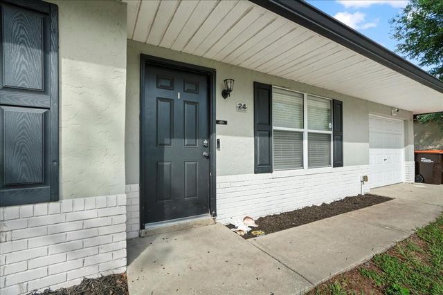 24 SAPPHIRE WAY, Ocala, FL 34472