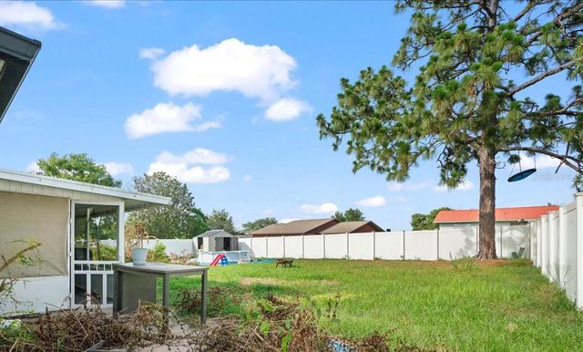 24 SAPPHIRE WAY, Ocala, FL 34472