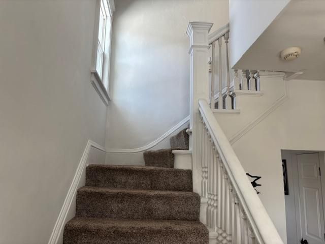 1007 Hudson Road, Saint Paul, MN 55106