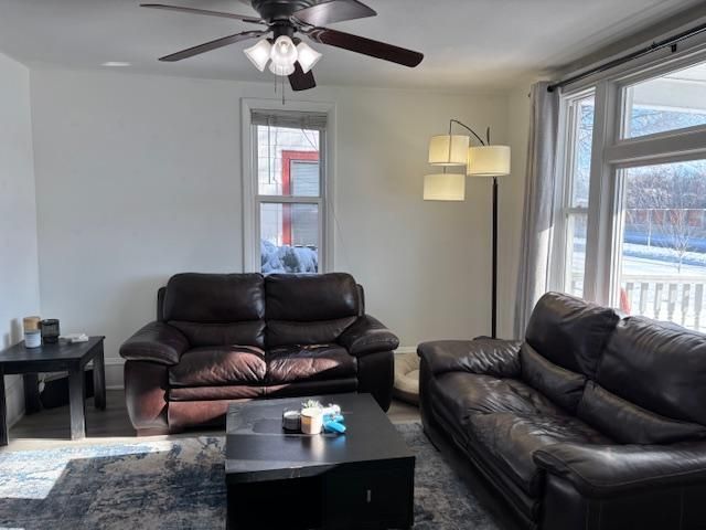 1007 Hudson Road, Saint Paul, MN 55106