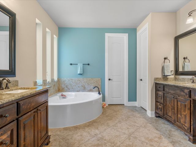 2749 Waverley Drive, Trophy Club, TX 76262