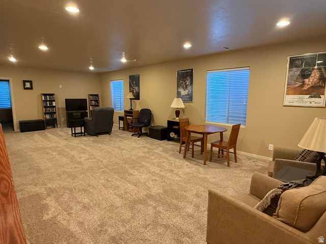 4114 W WALNUT CANYON LN LN, South Jordan, UT 84095