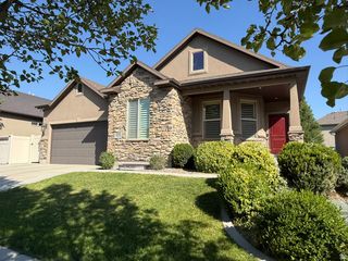 4114 W WALNUT CANYON LN LN, South Jordan, UT 84095
