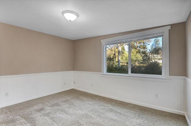 10893 Newtown Rd, Nevada City, CA 95959