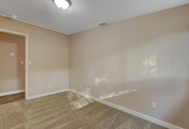 10893 Newtown Rd, Nevada City, CA 95959