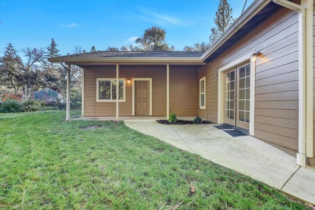 10893 Newtown Rd, Nevada City, CA 95959