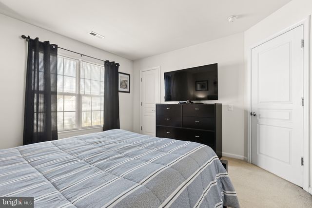 223 CLARENDON DR, Smyrna, DE 19977