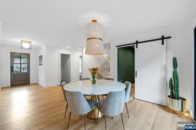 395 Colonial Boulevard, Twp Of Washington, NJ 07676