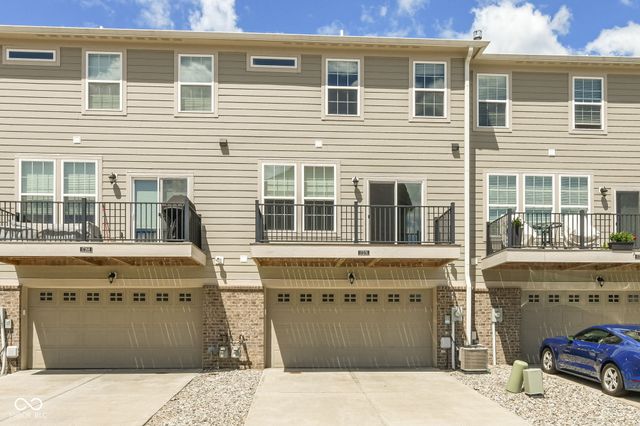 17276 Henslow Drive, Westfield, IN 46074