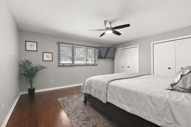 18311 Holland Road, Lansing, IL 60438