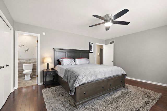 18311 Holland Road, Lansing, IL 60438