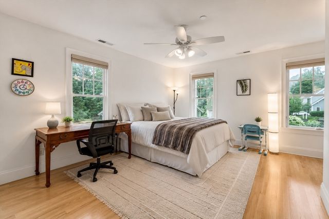 36 Journeys End Ln, Lexington, MA 02421