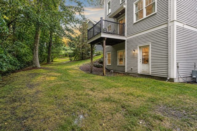 36 Journeys End Ln, Lexington, MA 02421
