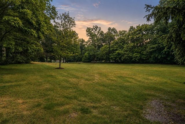 36 Journeys End Ln, Lexington, MA 02421
