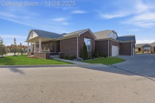 49087 Shannon Court, Macomb Township, MI 48042